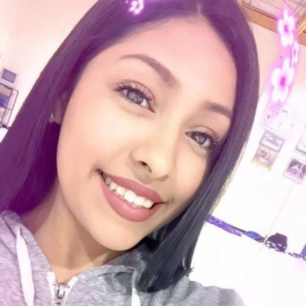 Meet your Posher, Angelina